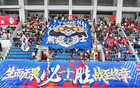 跟着雅超畅游雨城｜绿茵赛场硝烟再起，熊猫勇士整装待发，两天激烈对决即将打响，全体市民共赴激情盛宴，为雨城喝彩助威！